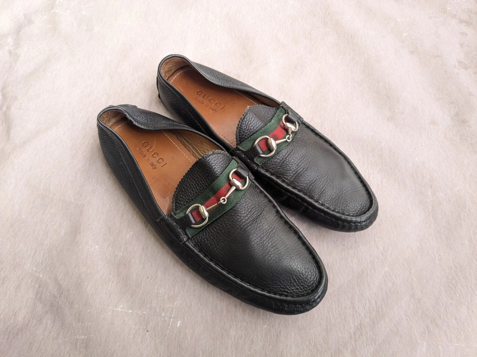 Mocassins Gucci Driving Horsebit noirs hommes 11,5 chaussures habillées en cuir Italie à enfiler
