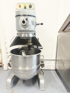 Globe SP60P-3 Floor Model Planetary Mixer, 3-Speed Commercial