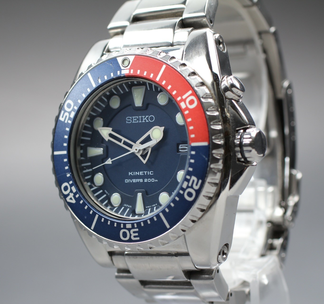 New Watch [N Dial SEIKO KINETIC 45mm 5M62-0BL0 Men's 200m MINT] PEPSI SCUBA Batt - vintagewatches.pk