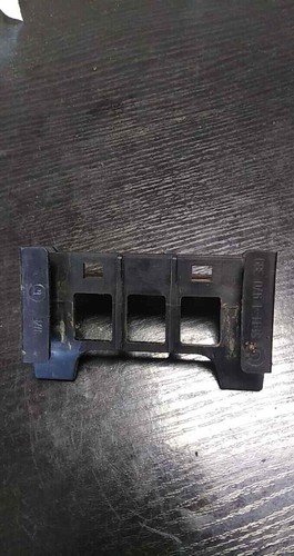 BMW E39 E38 E31 Stoßstange hinten Seitenhalter Halterung 1970389