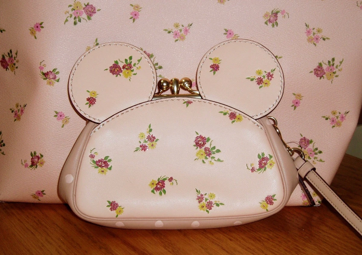 Minnie mouse cheap coach wristlet