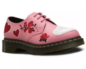 dr martens sequin hearts