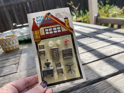 Puppenhaus Miniatur 1/4" Viertel Maßstab Küche Set Tisch Stühle Herd 1:48 - Bild 1 von 6