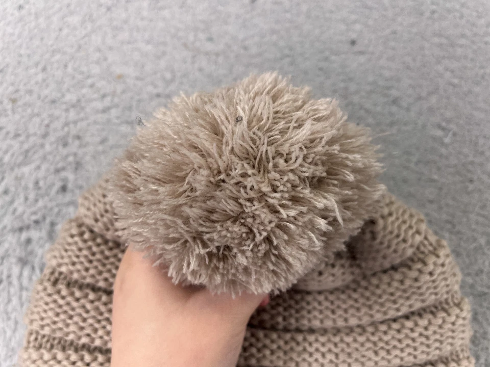 C.C Exclusives Gorro holgado Toque Mujer Talla Única Beige Tejido 100% Acrílico Pom Foto 3 de 4