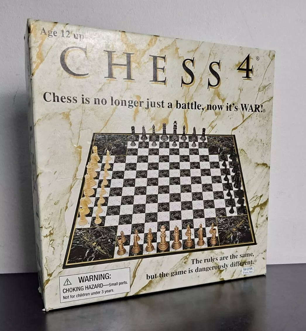 CHESS 4 - Wow Toys- Vintage 1980 4D 2-4 Player Chess War 2-sided Board  -Complete