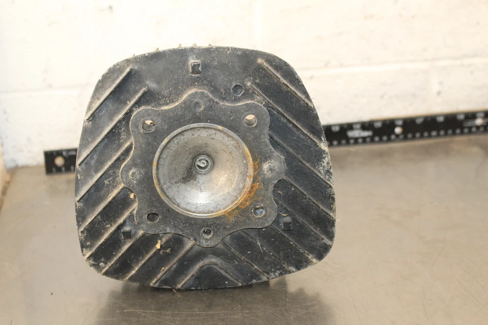 Honda MR250 1976 motor cilindro cubierta de cabeza S764 Foto 2 de 4