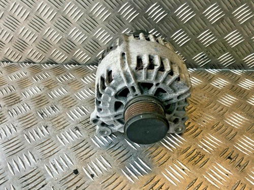 Lichtmaschine Freilauf  VW Passat Touran Golf V 1.9 TDI 03L903023F BLS BMM 140A