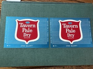2 Associated Brewing Co Beer Bottle Labels Quart Chicago & More Unused