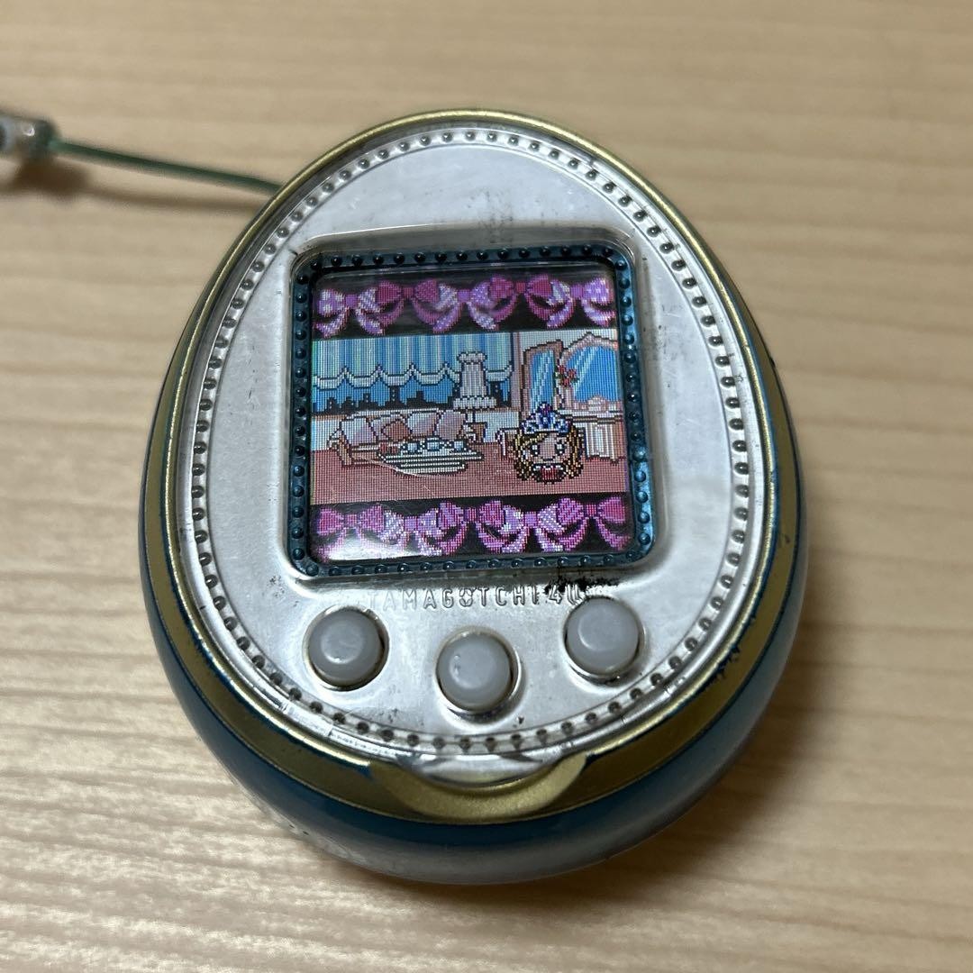 TAMAGOTCHI 4U BLUE (たまごっち 4U ブルー) Amazon.co.jp: TAMAGOTCHI 4U＋ スカイブルー : おもちゃ