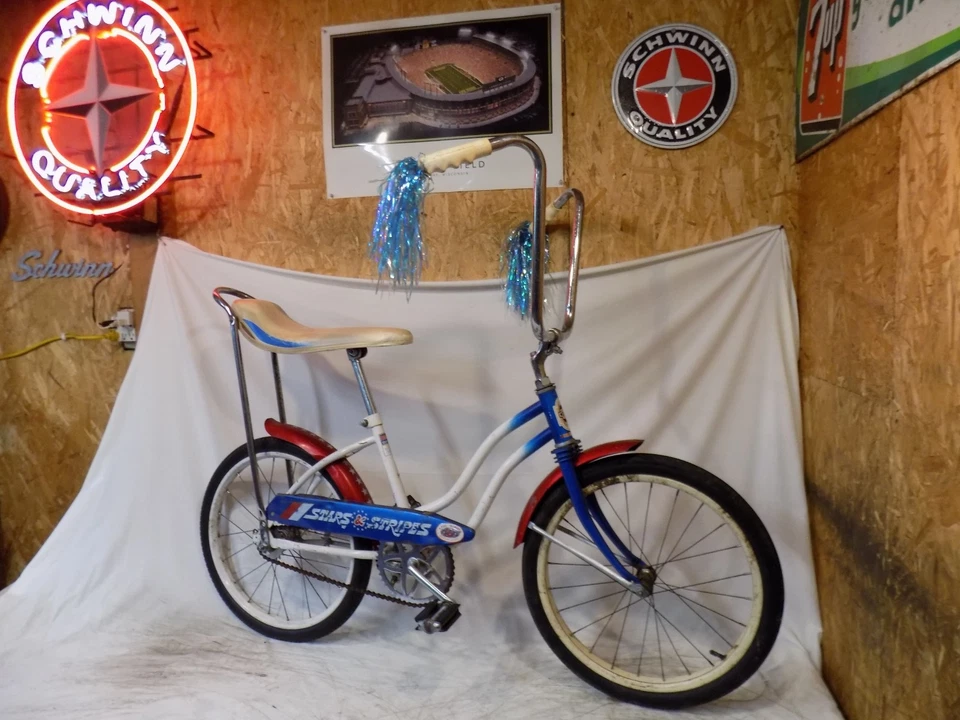 Bicicleta muscular Huffy Stars Stripes años 70 Miss América Bicentenario Stingray Schwinn Foto 3 de 4