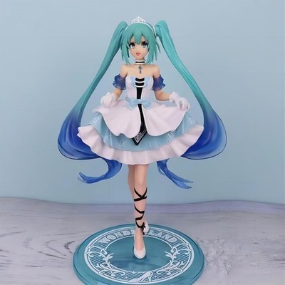 Hatsune Miku Cinderella Figure Wonderland Collection 20cm Model