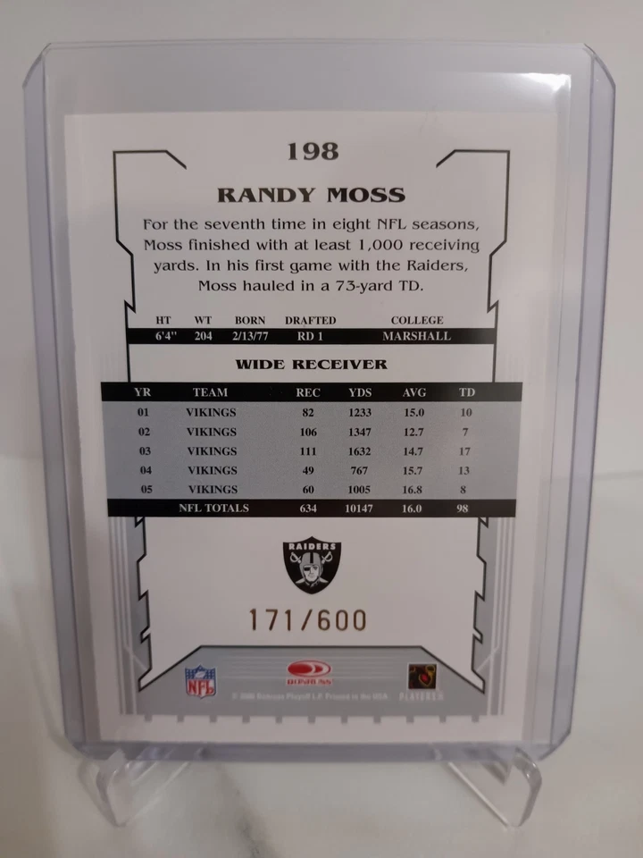 Randy Moss Oakland Raiders 2006 Score RARE NUMBERED Card #198 SN# 171/600 - Image 3 of 3