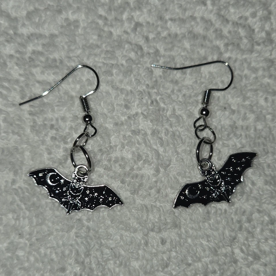 black bat Earrings - Image 1 of 1