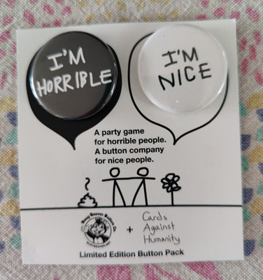 Cards Against Humanity (CAH) Limited Edition Button Pack Busy Beaver SELTEN NEU