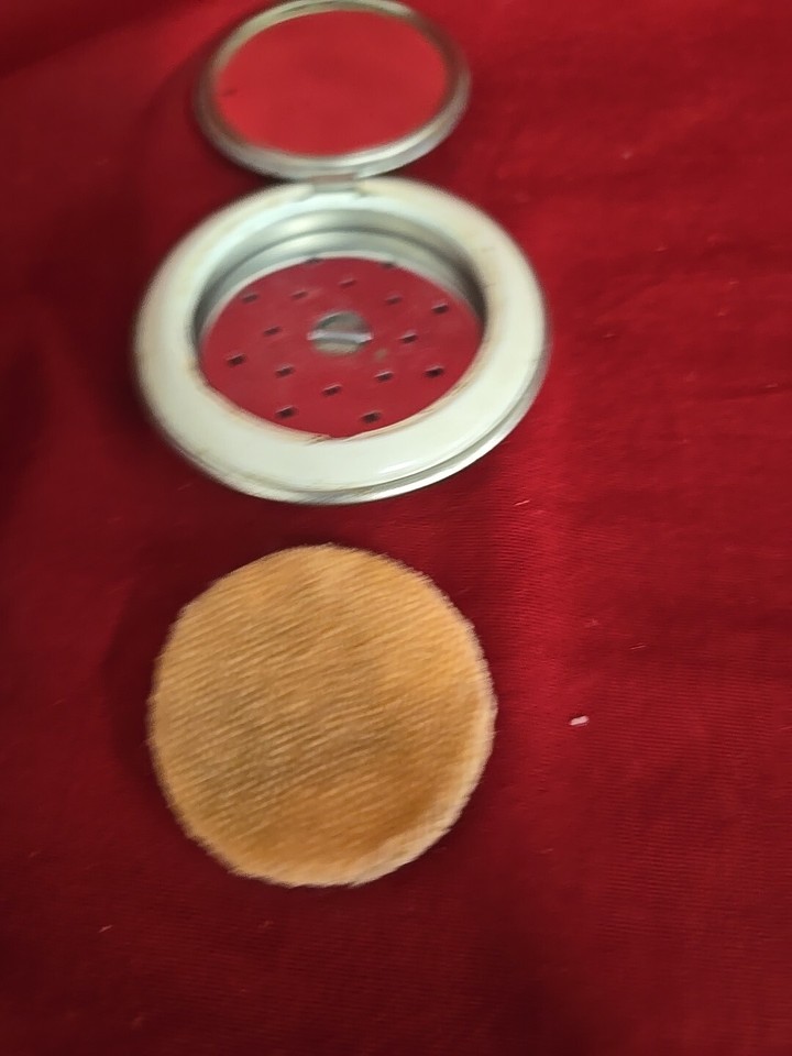 Vintage Courting Couple Ladies Mirrored Powder/Blush Compact eBay