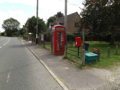 Foto 6x4 Telefonzelle & Holton St.Mary Postbox Holton St Mary auf der B1 c2014