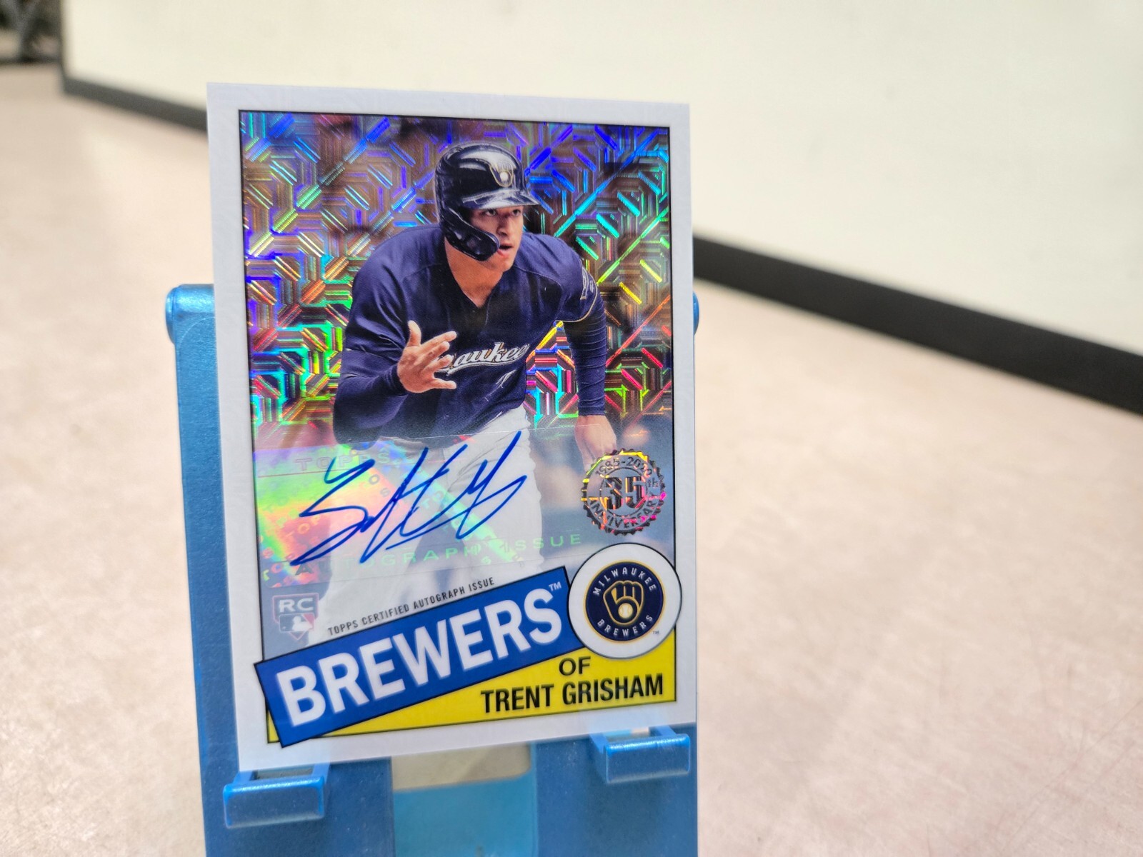 2020 Topps TRENT GRISHAM MOJO AUTOGRAPH #/299 Auto 1985 REFRACTOR Brewers RC