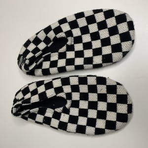 vans checkered slippers