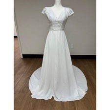 Carrafina White A-Line Wedding Gown, Size 2