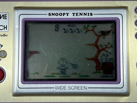 Nintendo Game & Watch Wide Screen Snoopy Tennis (SP-30) Original (1982)
