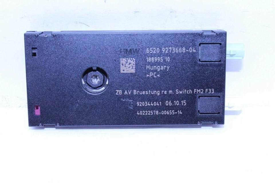 BMW M4 F83 2016 amplificador de antena OEM usado Foto 2 de 4