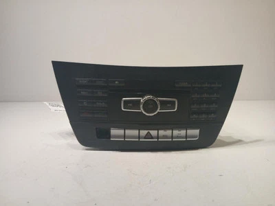 MERCEDES C CLASS STEREO NAV HEAD UNIT A2049005615 W204 2015 - Image 1 of 4