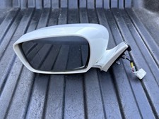 Retroviseur gauche (ou coque) Infiniti M30