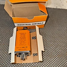 Diversified Electronics TUB-120-AKA-100 Interval-on-operate Timing Relay