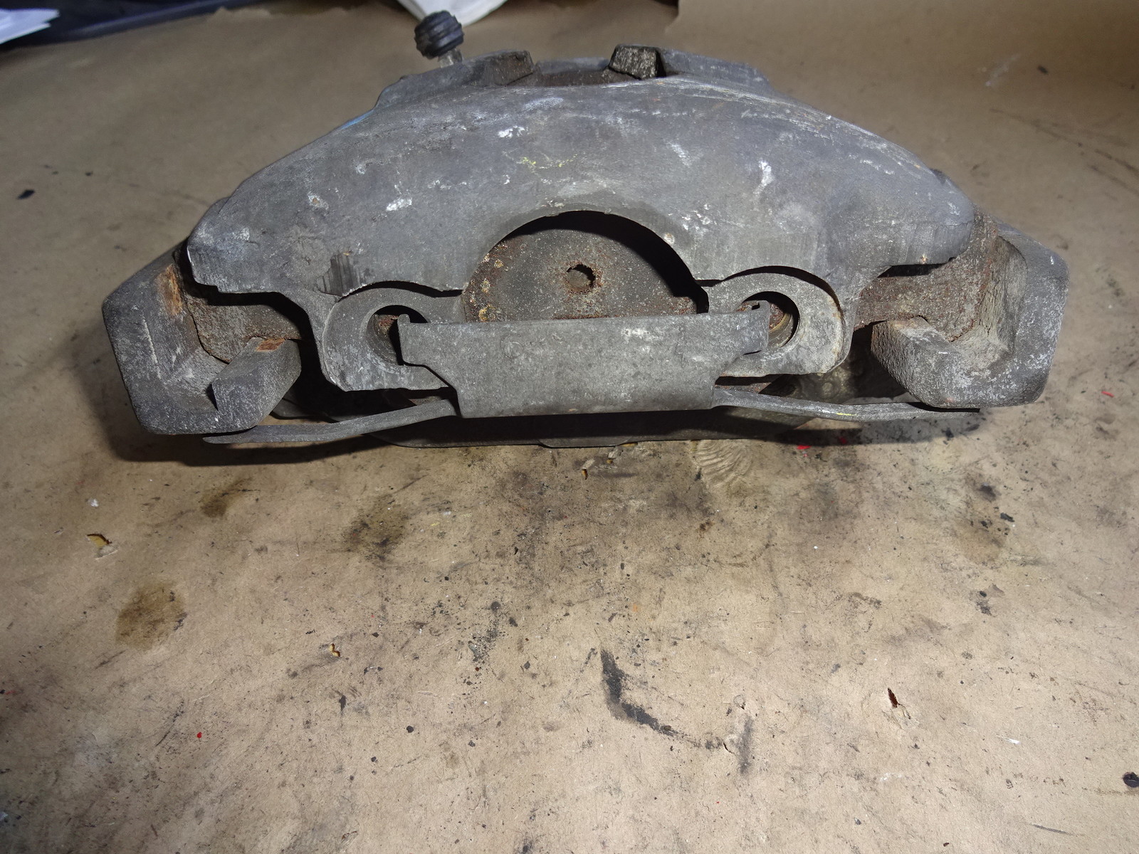 Ferrari Mondial 328 - Rear LH Left Brake Caliper partA # 136602