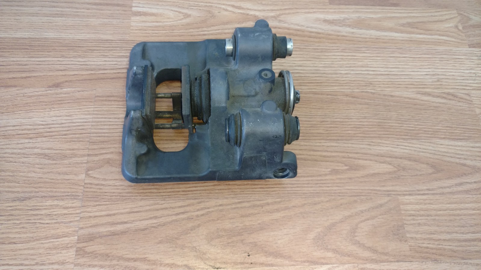 LAMBORGHINI MURCIELAGO LP640 PASSENGER SIDE E BRAKE CALIPER CCB OEM 410615404C 
