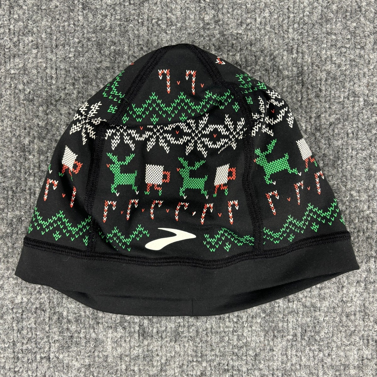 BROOKS Ugly Sweater Running Beanie Adult One Size Black Holiday Christmas  Run