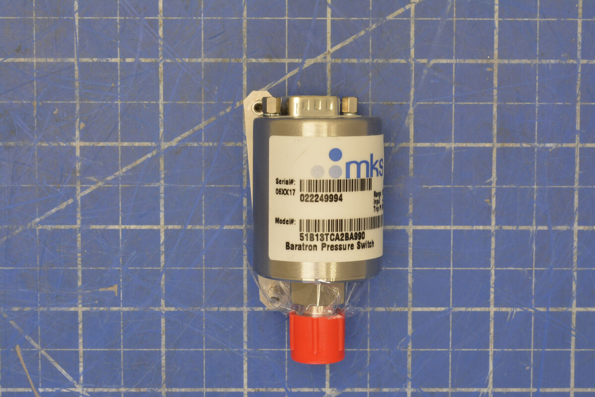 51B13TCA2BA990 / 1350-01320 SW PRESS 990 TORR ABSOLUTE 1-4VCR9PIND / MKS 51B13TCA2BA990 / 1350-01320 SW PRESS 990 TORR ABSOLUTE 1-4VCR9PIND / MKS