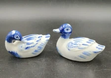 Vintage Porcelain Duck Salt & Pepper Shakers Handpainted Japan Porcelain EUC