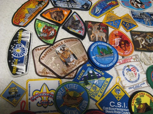 RIESIGES GEMISCHTES BSA Pfadfinderlager Rat Verdienst Schulter Sammler Patch Lot - Bild 7 von 12
