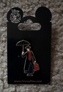 Mary Poppins Carrying Umbrella Walt Disney Parks 2010 Collectible Trading Pin