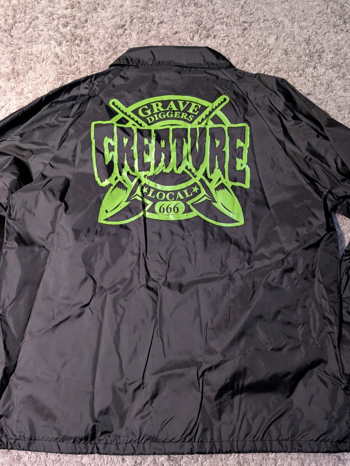 Jacket  Size Large Jason Jessee Navarratte Heddings
