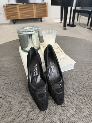 Salvador Ferragamo Women's Black Textured Kitty Cat Heel Size 6 1/2 B