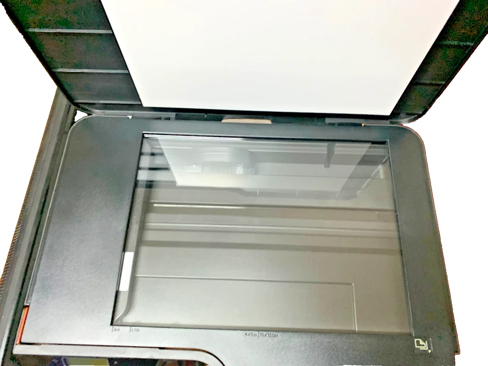 HP Deskjet 3520 e-All-In-One Wireless Printer Scan Copy | Full Set HP 564 Ink - Bild 2 von 4