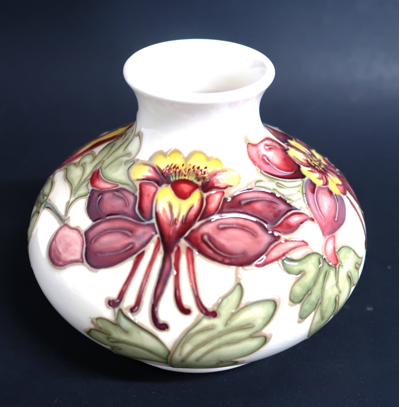 Vintage Moorcroft Columbine Squat Bud Vase England Signed Bottom