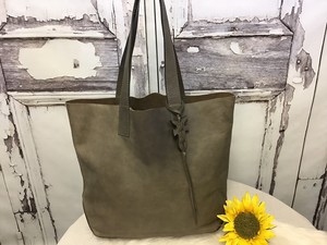 frye carson tote