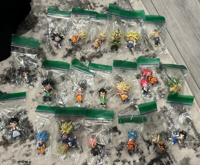 DragonBallZ UDM KEYCHAINS SS/ 22 FIGURES, COLLECTIBLES