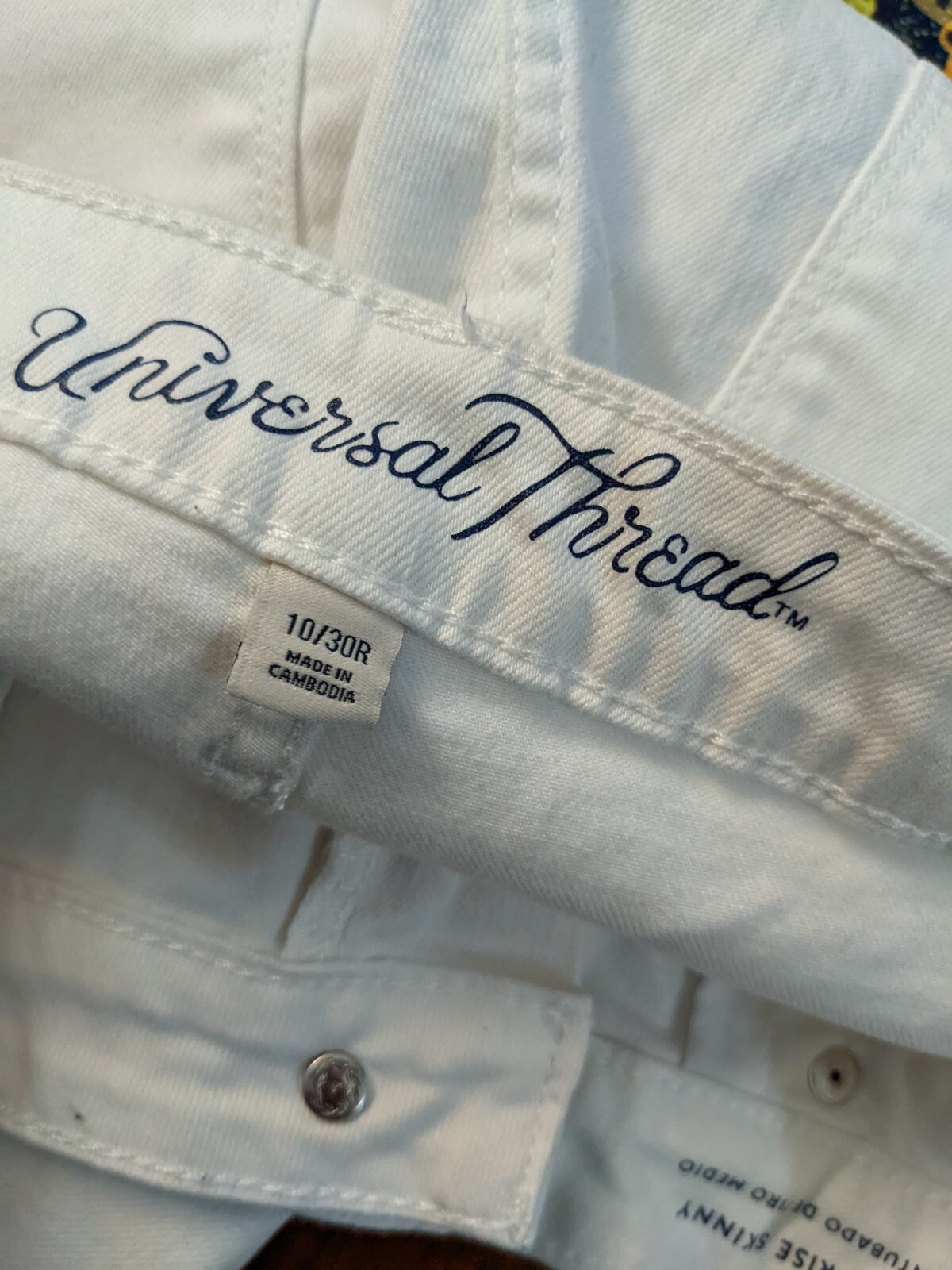 Universal Thread Straight White Denim Mid Rise Sk… - image 3