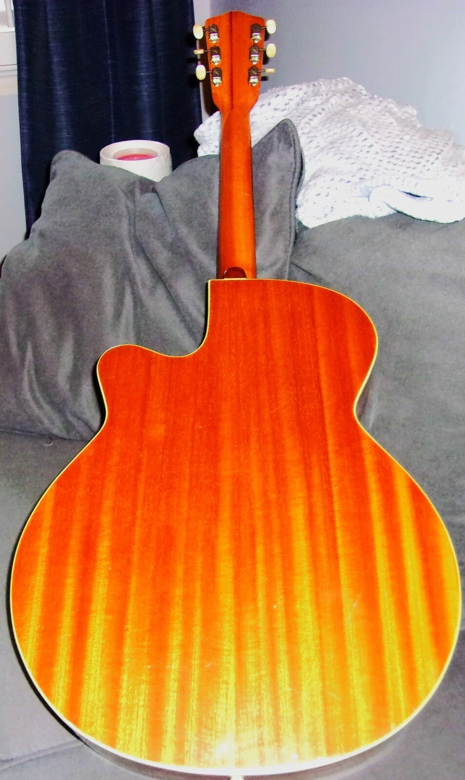 Picture 2 of 10
