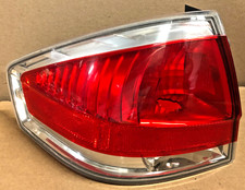 2011 Ford Focus Sedan Tail Light Driver Left 2008-2011 2011 Ford Focus Sedan Tail Light Driver Left 2008-2011