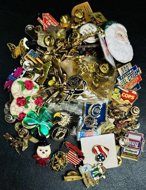 VTG Huge! Lot Of Pin Backs Pins