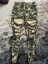 women's camouflage pants L