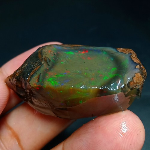 Ethiopian Multicolor Fire Opal Rough – Bright Welo Gemstone, 45x26x17mm - Picture 6 of 7