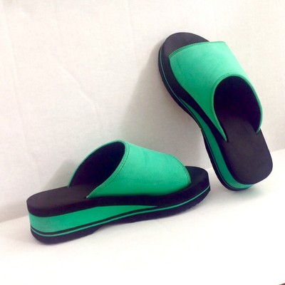 foam flip flops 90s