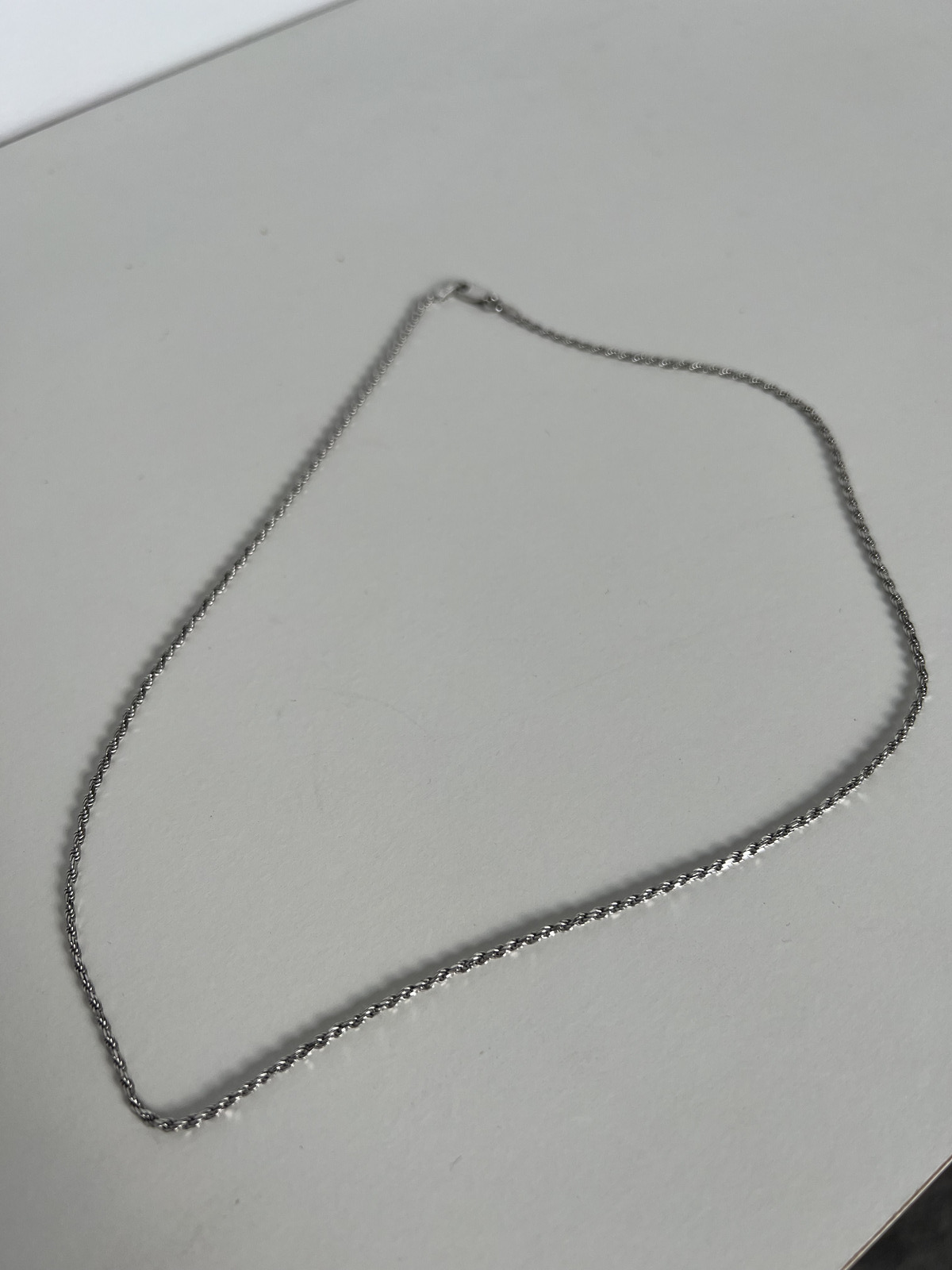 925 Sterling Silver chain 18 inch preowned 2.5mm - image 2