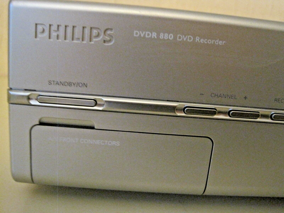 PHILIPS DVDR 880 DVD RECORDER/ PLAYER SILVER +REMOTE-POWER CORD-SCART ...